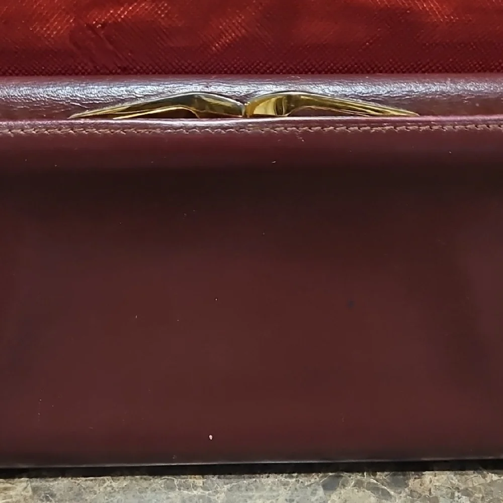 Vintage Cartier Signature Trifold Kisslock Checkbook Holder Wallet - Picture 5 of 12